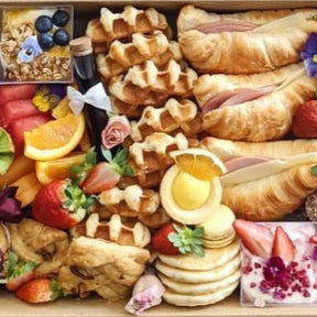 Medium Breakfast Box